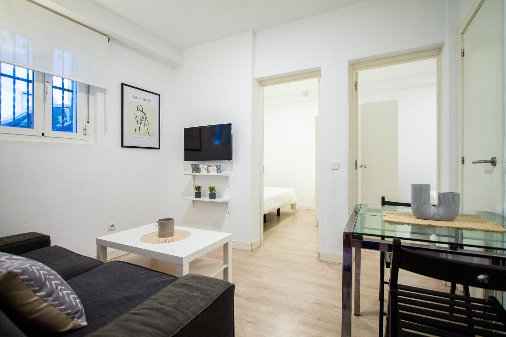 Apartamentos Tetuan Sandino Madrid Esterno foto