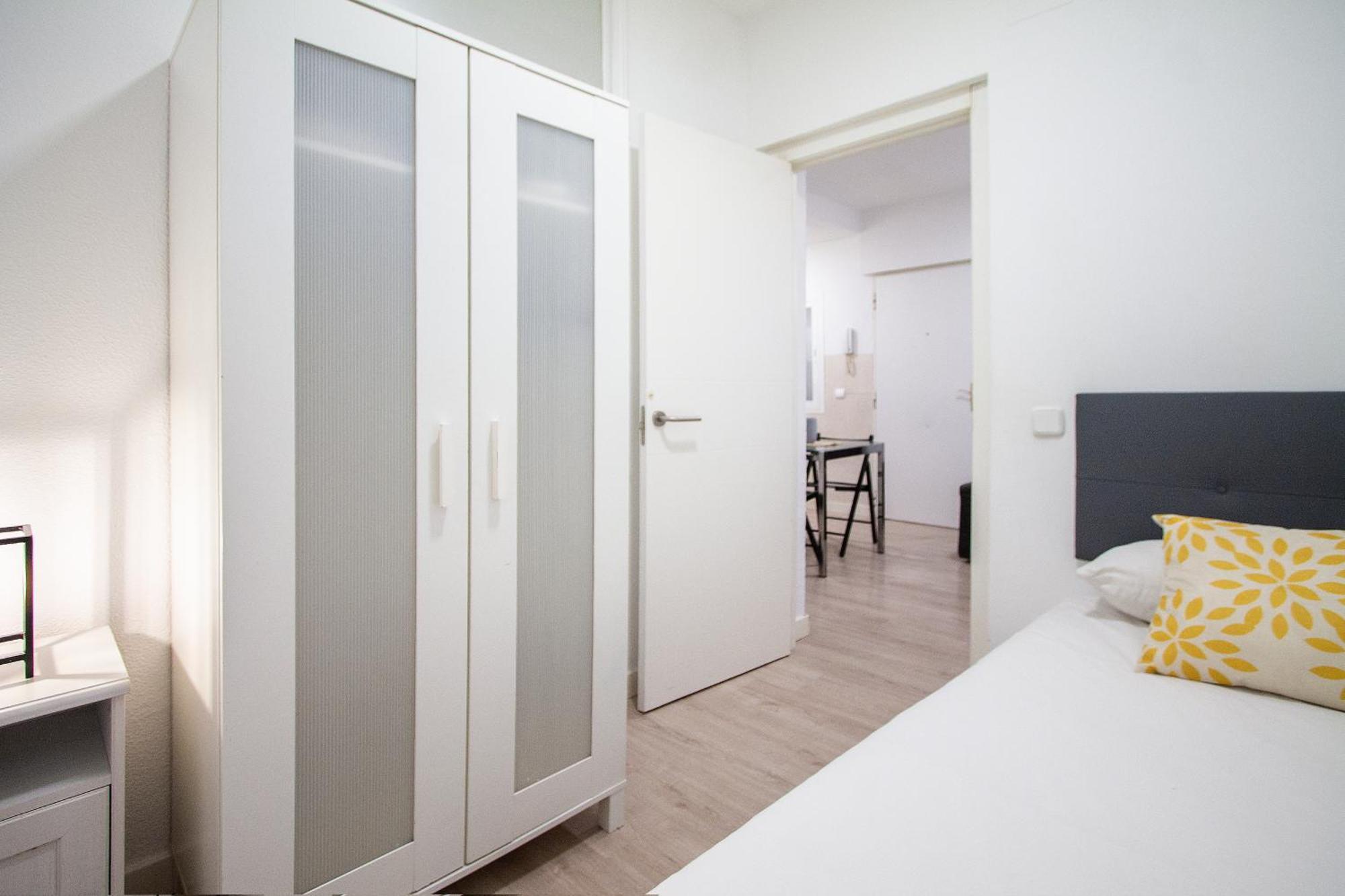 Apartamentos Tetuan Sandino Madrid Esterno foto