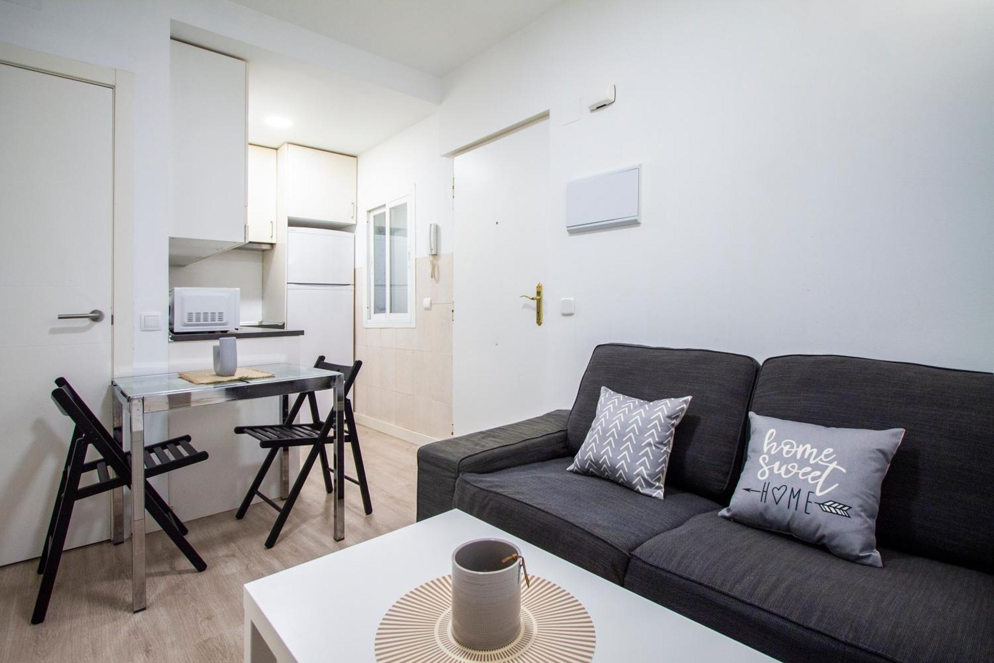Apartamentos Tetuan Sandino Madrid Esterno foto
