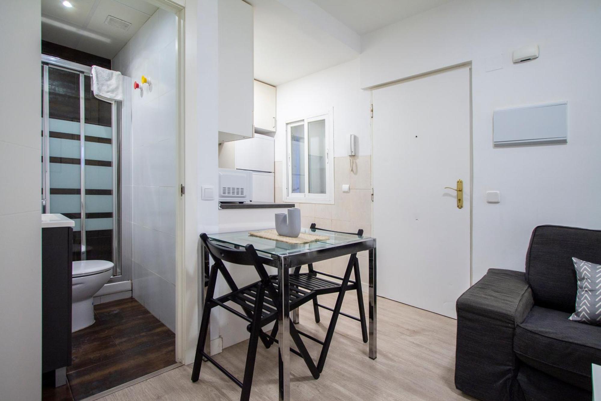 Apartamentos Tetuan Sandino Madrid Esterno foto