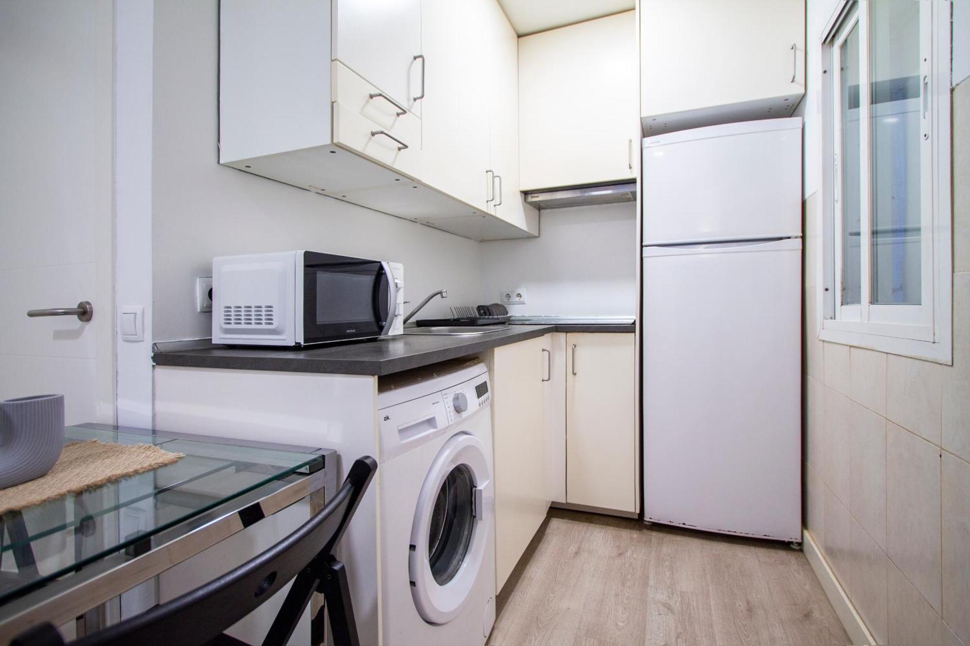 Apartamentos Tetuan Sandino Madrid Esterno foto