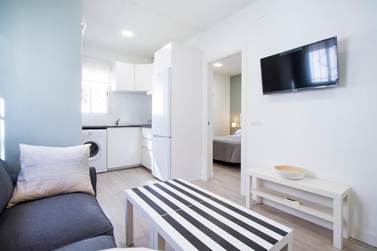 Apartamentos Tetuan Sandino Madrid Esterno foto