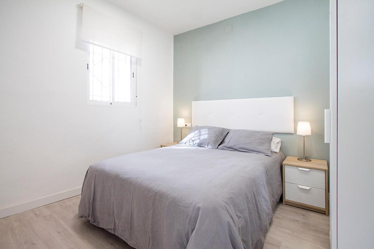 Apartamentos Tetuan Sandino Madrid Esterno foto