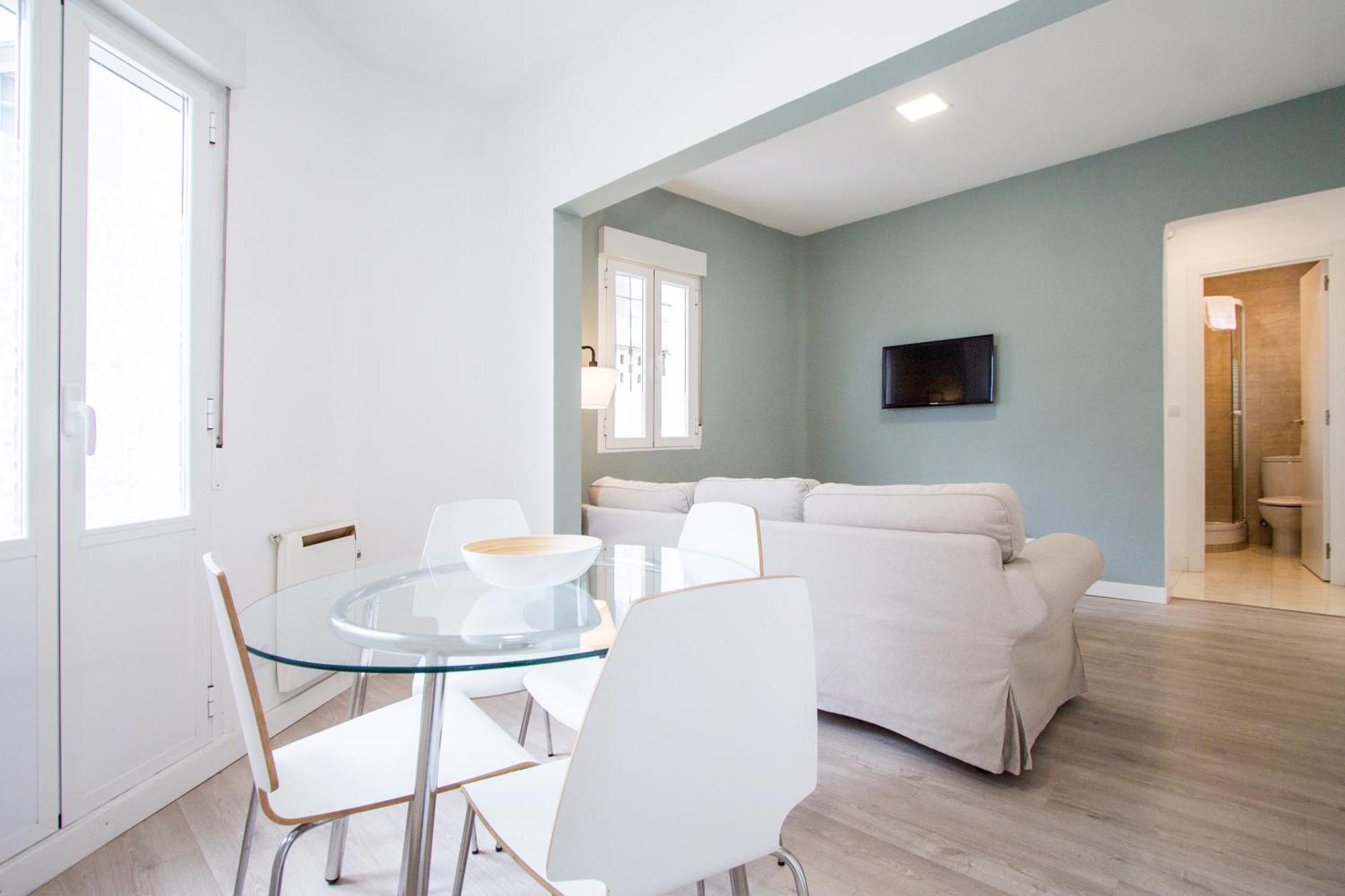 Apartamentos Tetuan Sandino Madrid Esterno foto