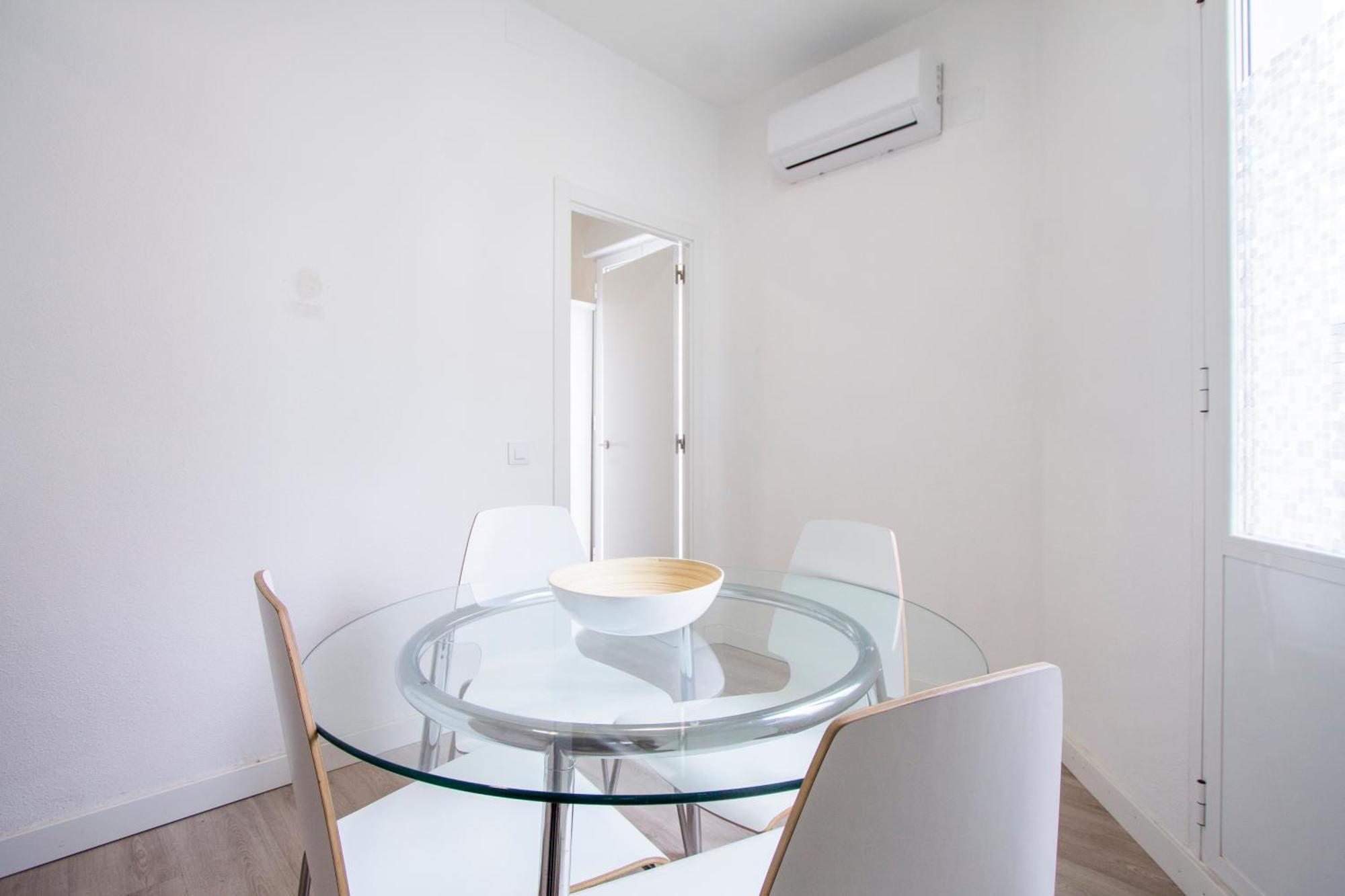 Apartamentos Tetuan Sandino Madrid Esterno foto