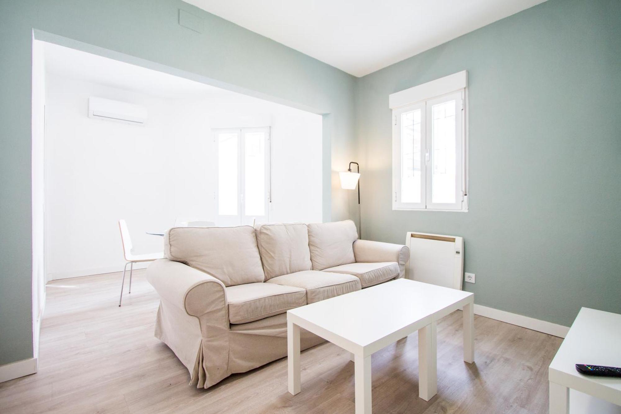 Apartamentos Tetuan Sandino Madrid Esterno foto