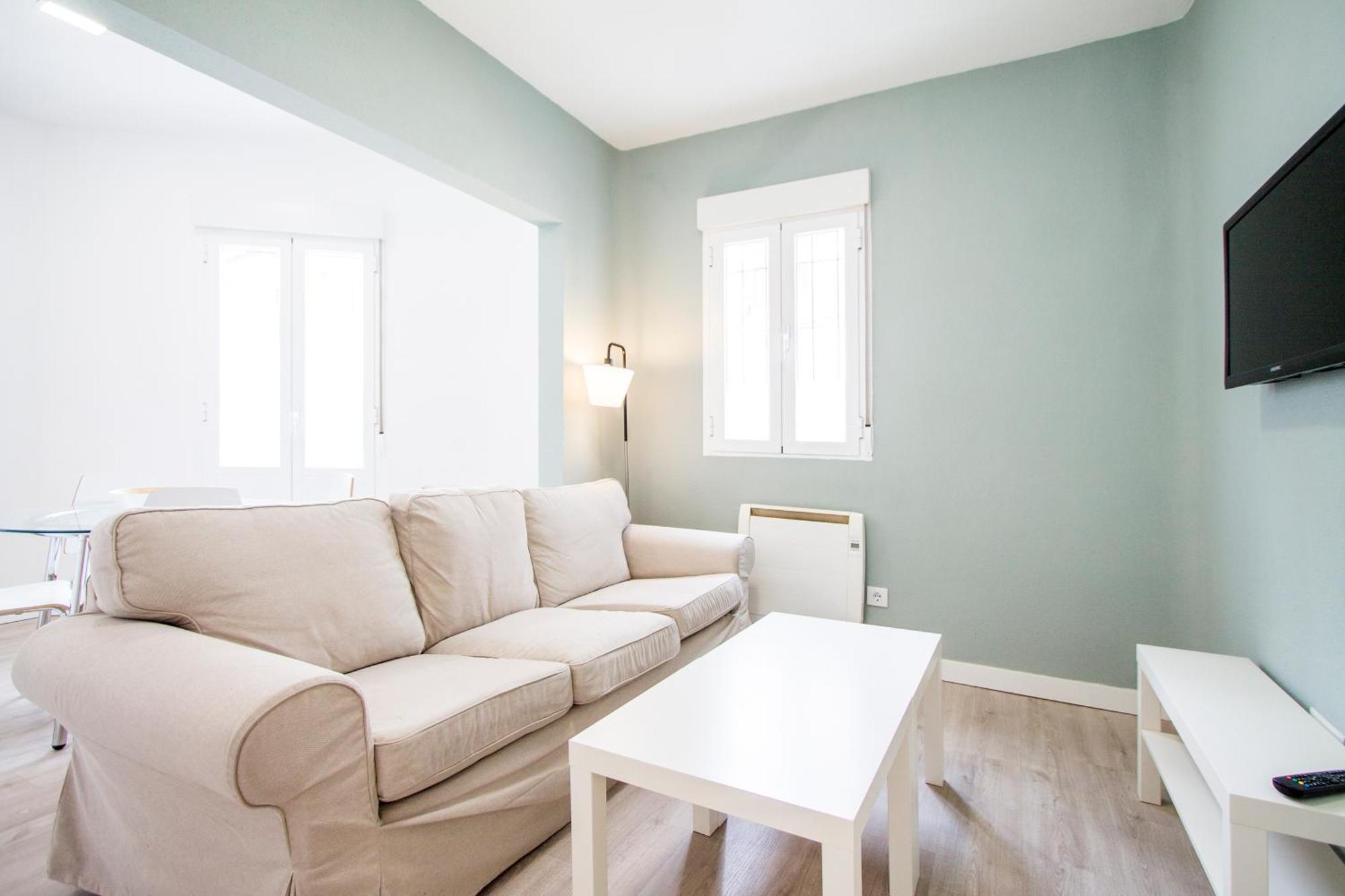 Apartamentos Tetuan Sandino Madrid Esterno foto